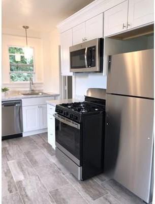 10 Bridge St - Photo 3 of 14