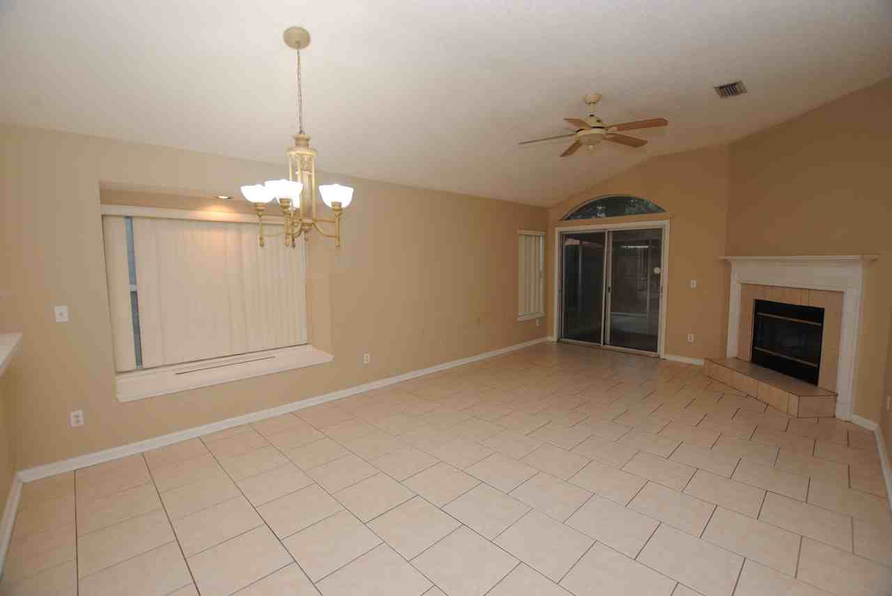 1171 Homard Blvd E - Photo 3 of 17