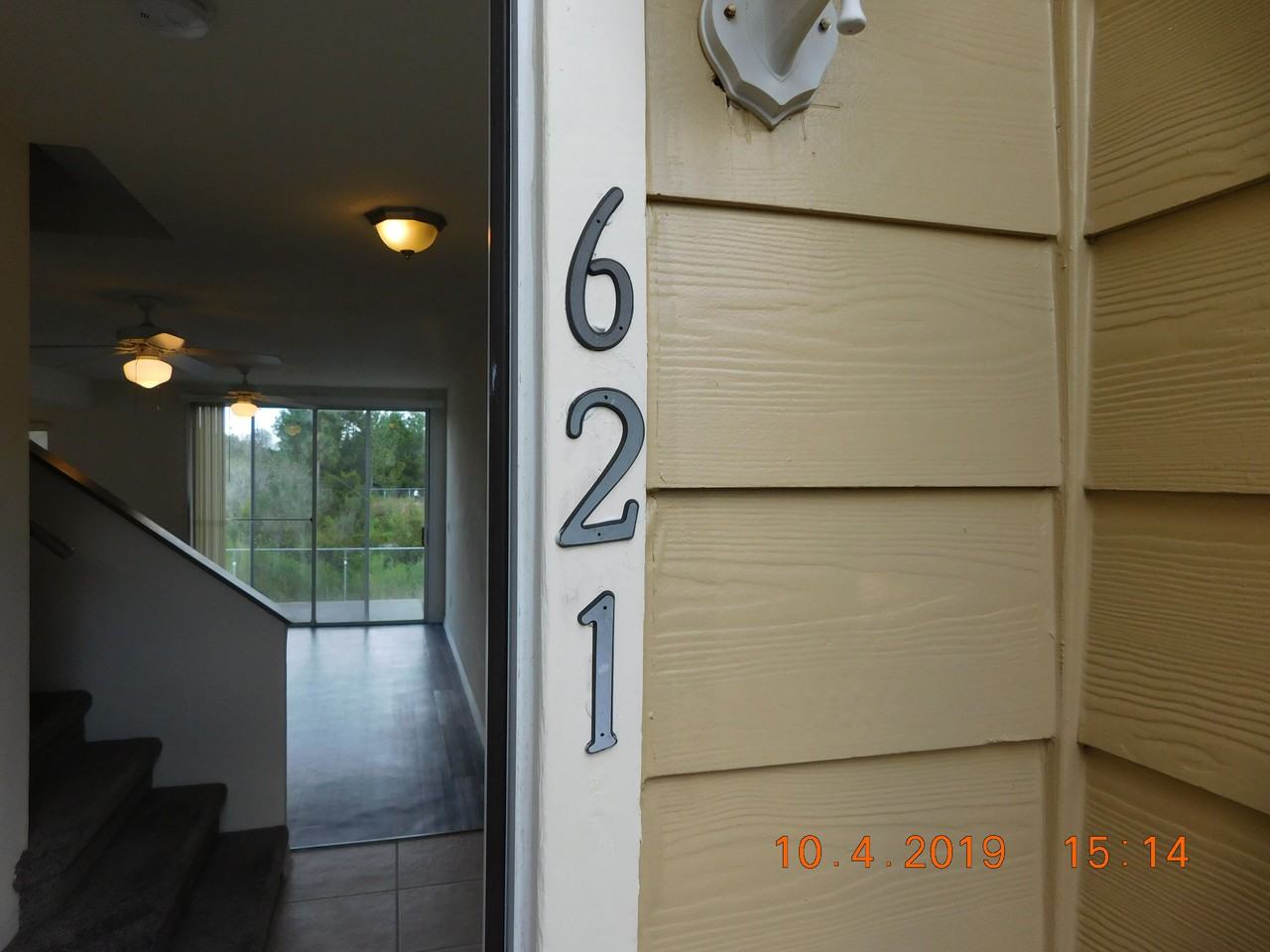 621 Washington Palm Loop - Photo 3 of 33