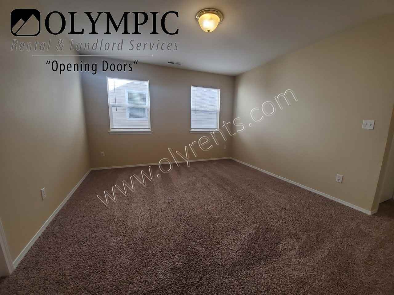 4850 43rd Ln Se - Photo 7 of 14