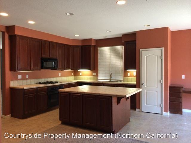 1397 Shearwater Dr - Photo 3 of 8