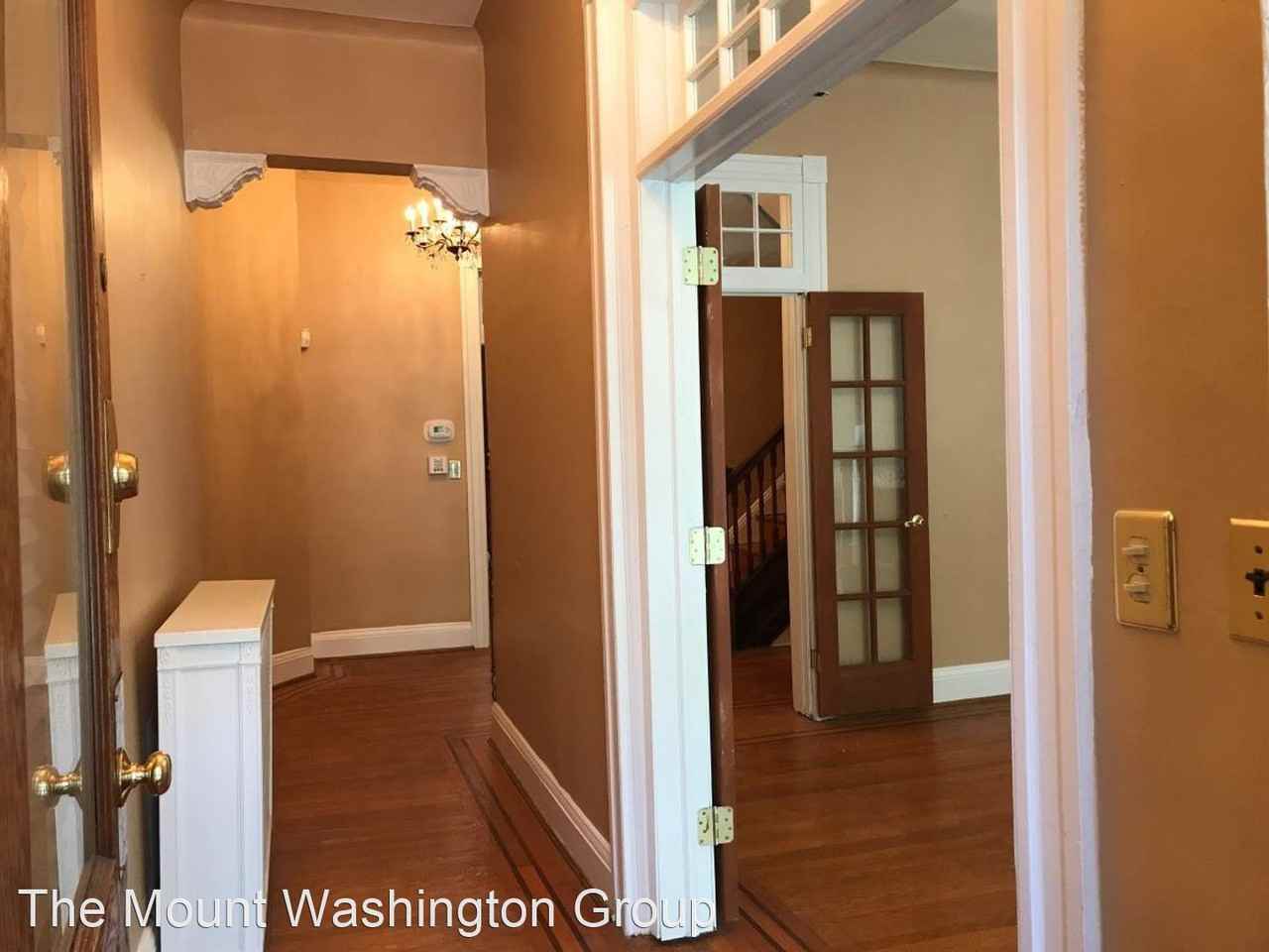 2625 N Charles St - Photo 3 of 40