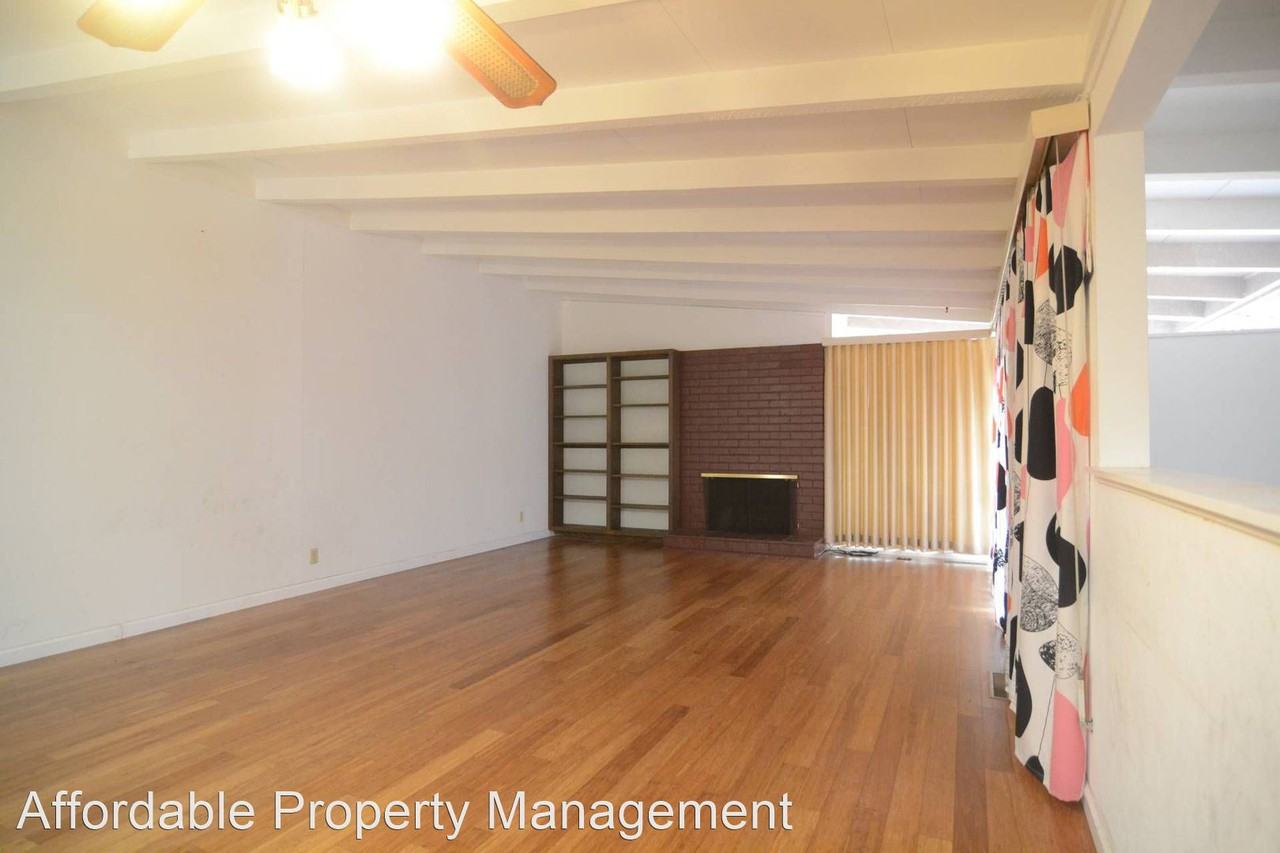 43249 Gallegos Ave - Photo 3 of 7