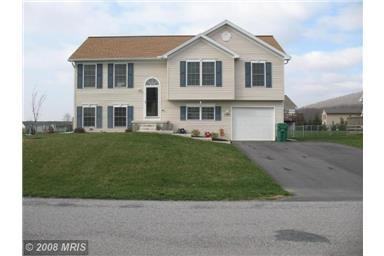 3747 Mountain Shadow Cir - Photo 2 of 24