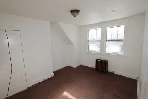 1626 Falck Ave - Photo 2 of 16