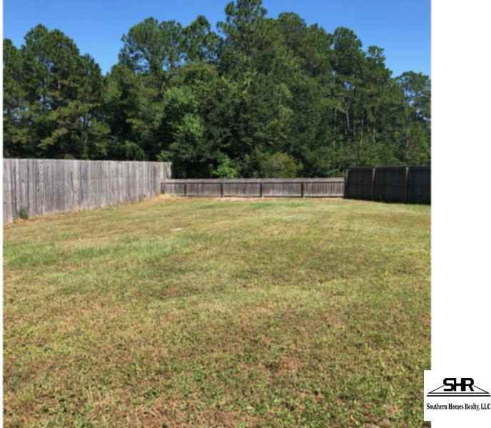 7424 Peterson Ln - Photo 3 of 9