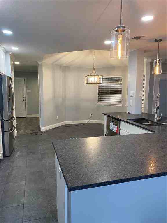 2007 Drake Dr - Photo 3 of 12