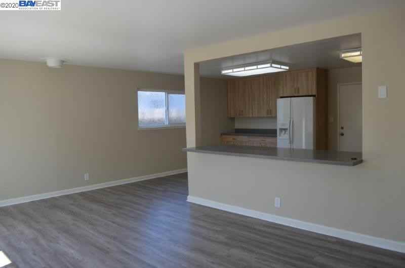 13937 Samoa Rd - Photo 3 of 7