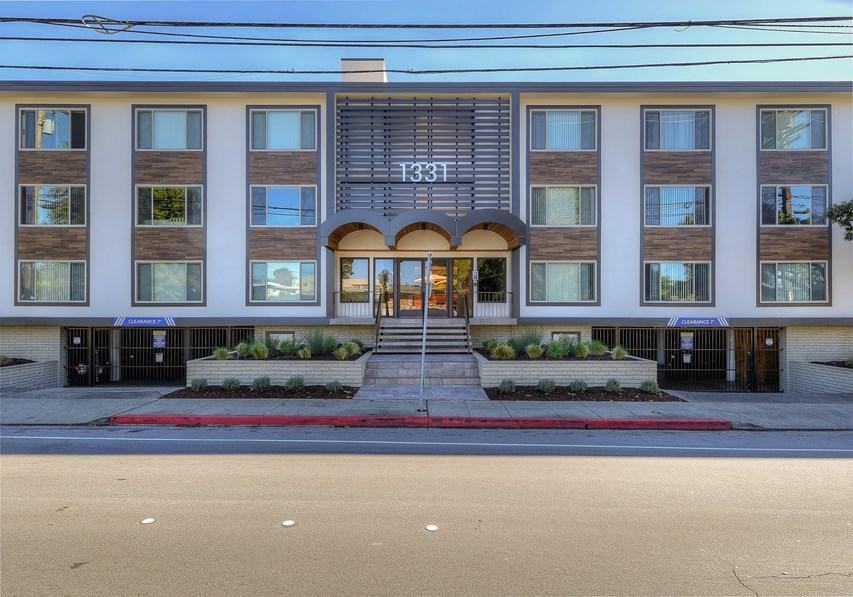 Velocity At Sequoia Station Apartments - Photo 2 of 15