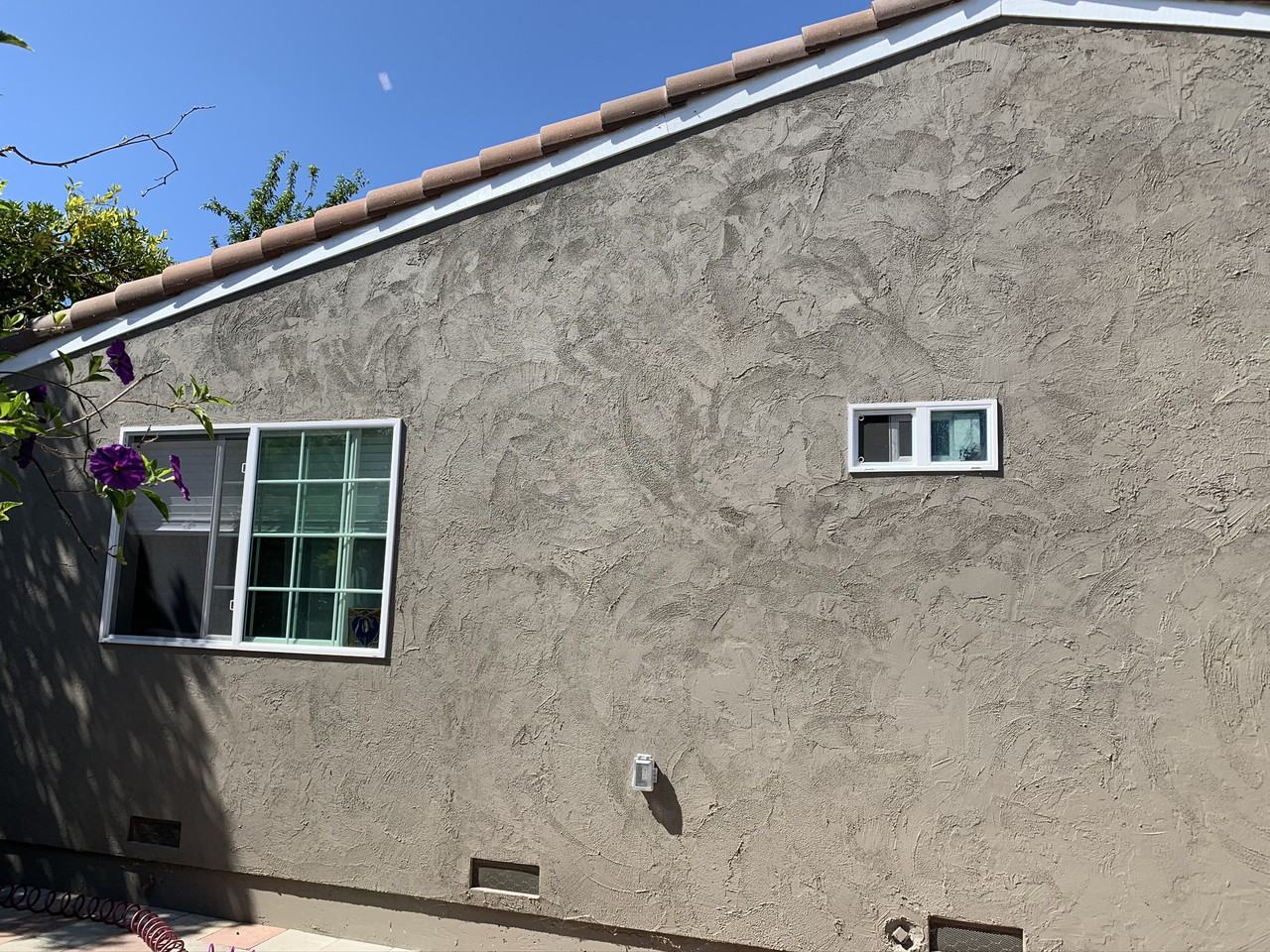 5882 Southview Drive - Photo 3 of 16