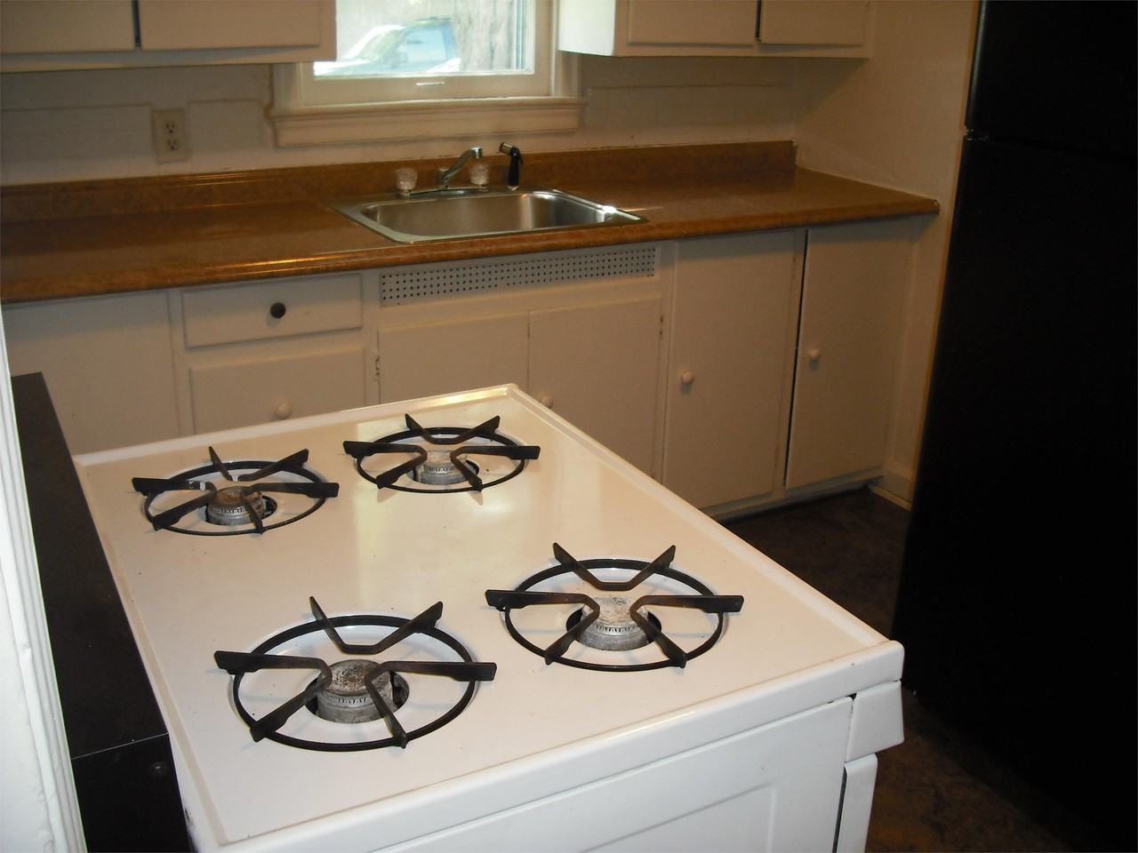 208 208 S. Chestnut Ave - 5 - Photo 2 of 19