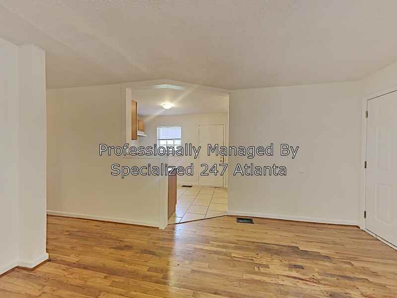 2208 Ajax Dr Nw - Photo 2 of 9