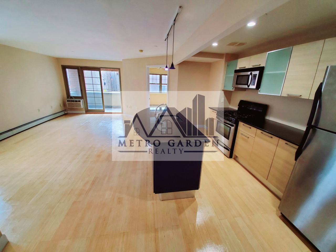 83-75 117th Street #2D - Photo 6 of 29