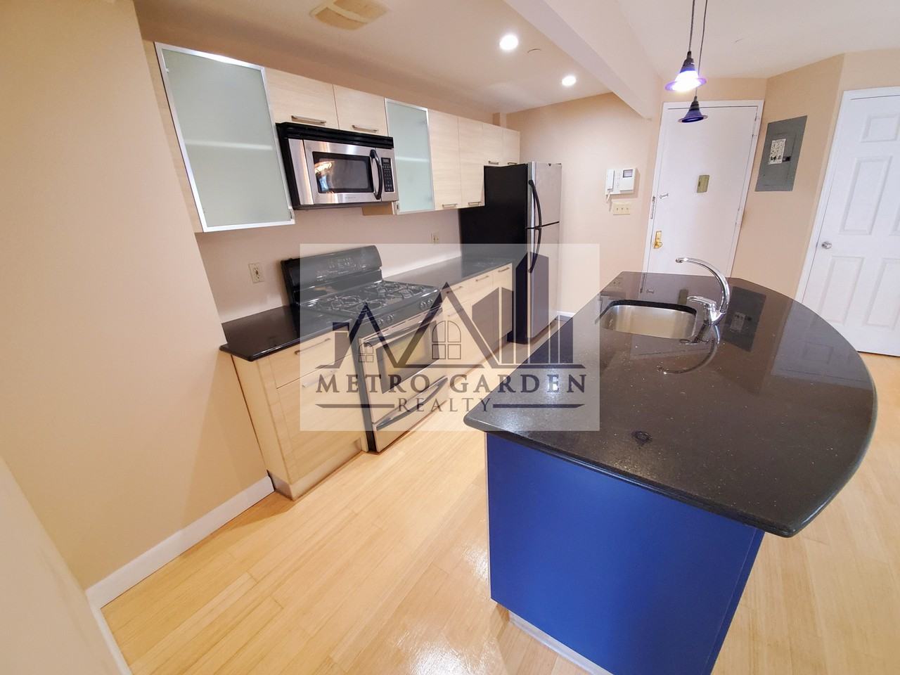 83-75 117th Street #2D - Photo 7 of 29