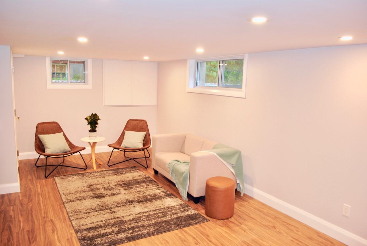 663 Chadburn Avenue #2 - Photo 2 of 7