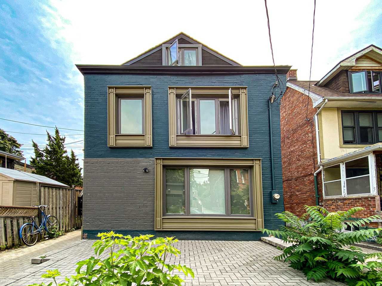 77 Wright Avenue ##4