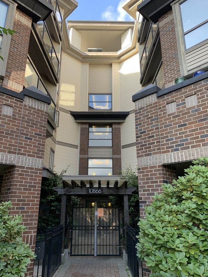 10866 City Parkway #104