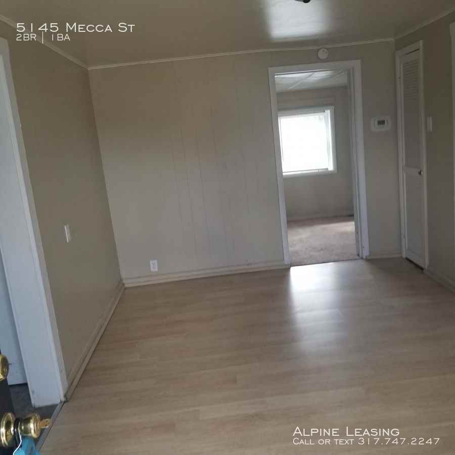 5145 Mecca St - Photo 3 of 9