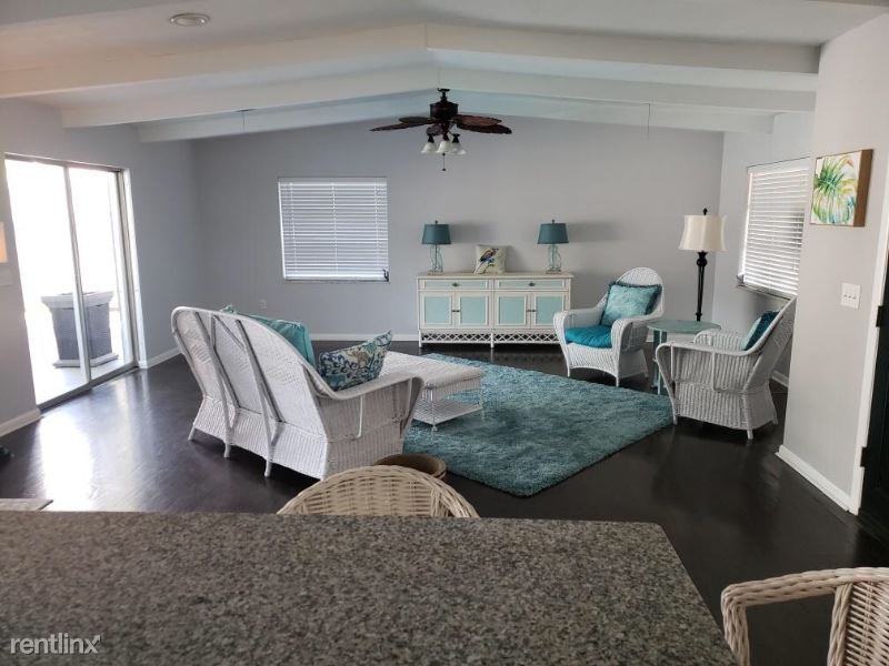 725 Patricia Ave - Photo 3 of 26