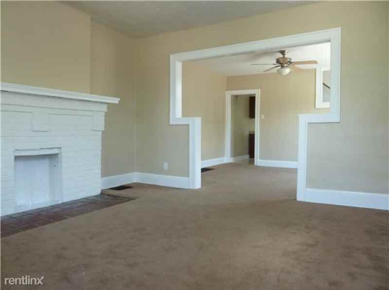 2658 Deming Ave - Photo 3 of 13