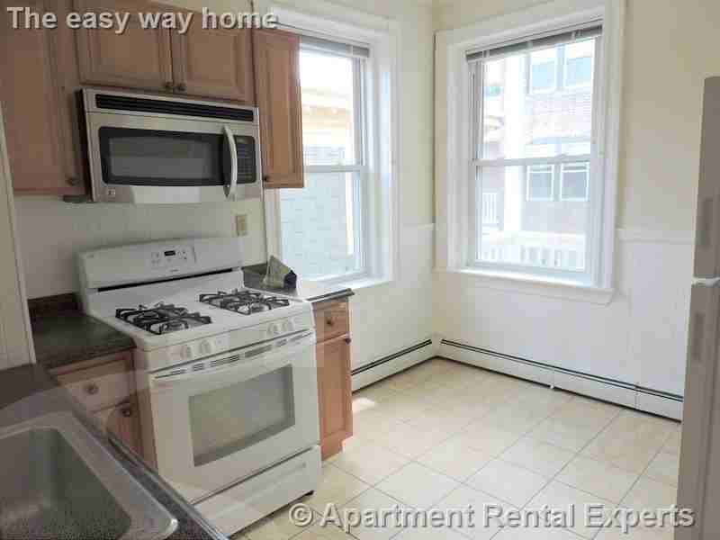 274 Brookline St #3L - Photo 2 of 11