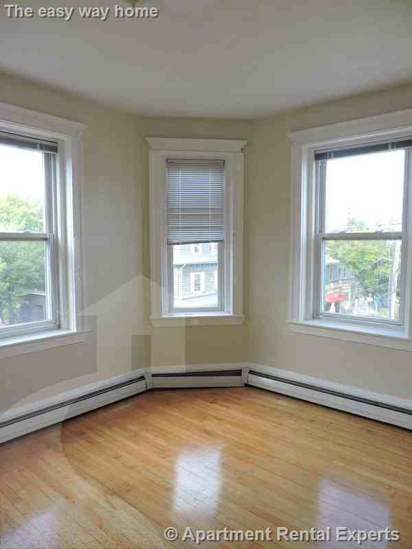 274 Brookline St #3L - Photo 3 of 11