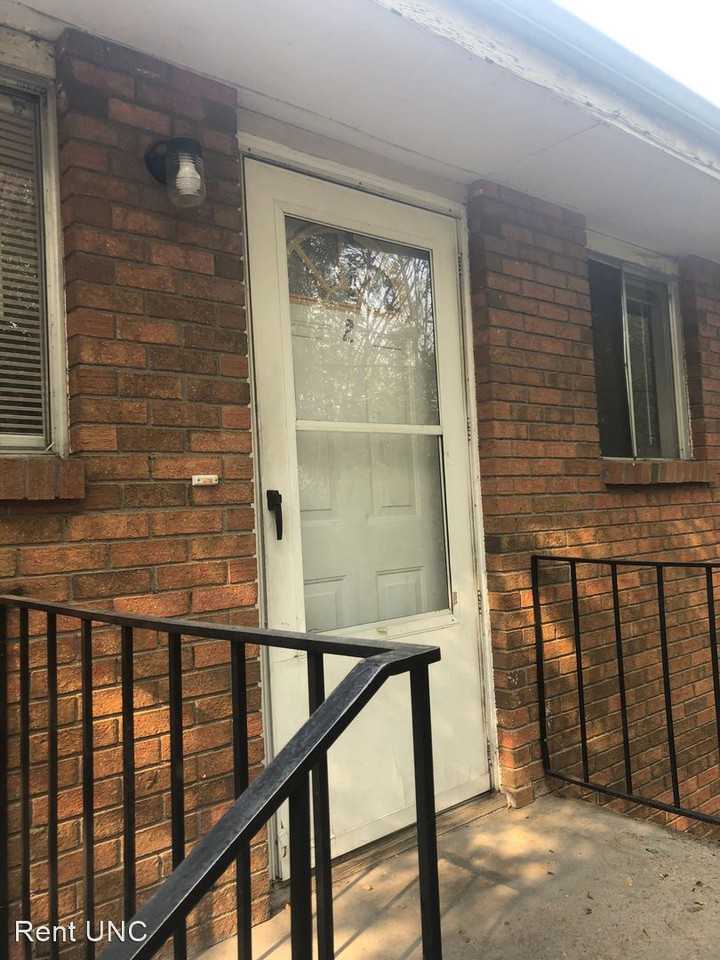 851 30th Ave Ct - Photo 2 of 12