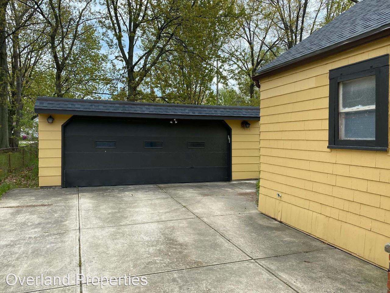 33256 Willowick Dr - Photo 3 of 20