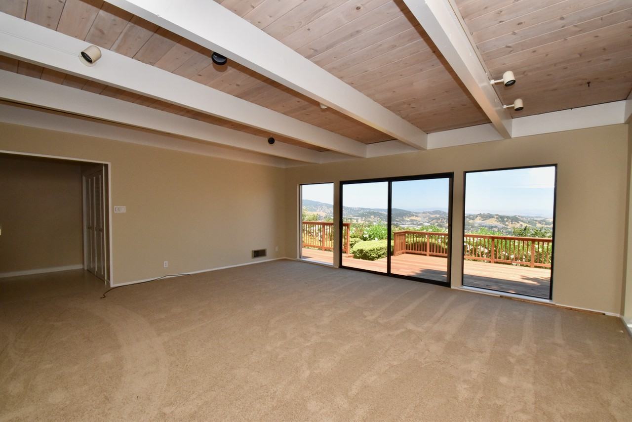 118 Ridgewood Dr - Photo 3 of 16