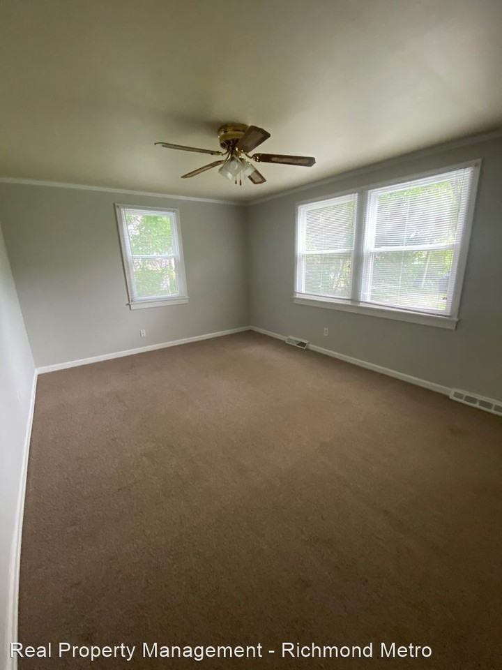 1254 Keswick Ln - Photo 3 of 26