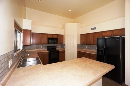 48 S Happy Valley Saddle Dr - Photo 3 of 6