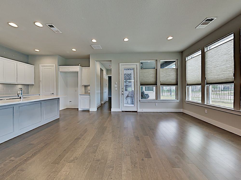 7201 Avondale Dr - Photo 3 of 18