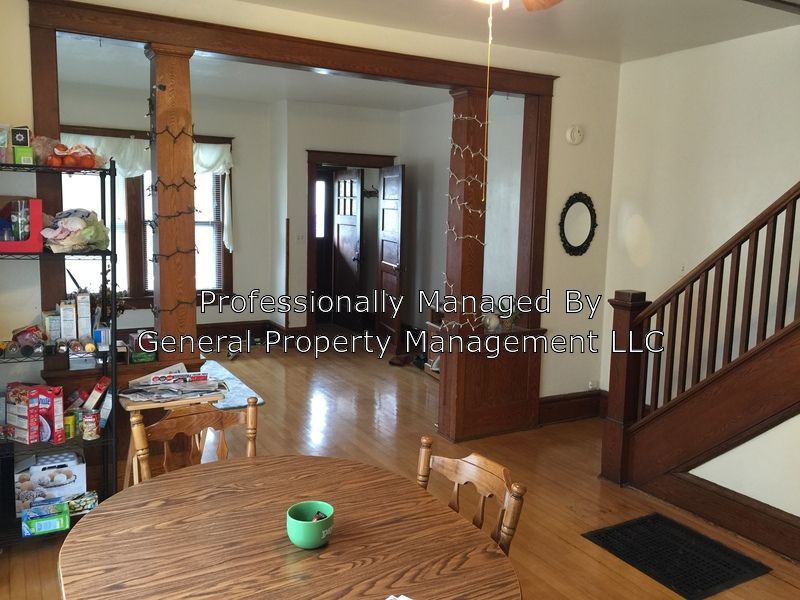 444 Lake St - Photo 3 of 16