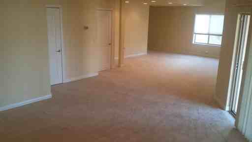 1052 Hummingbird Ct - Photo 2 of 14