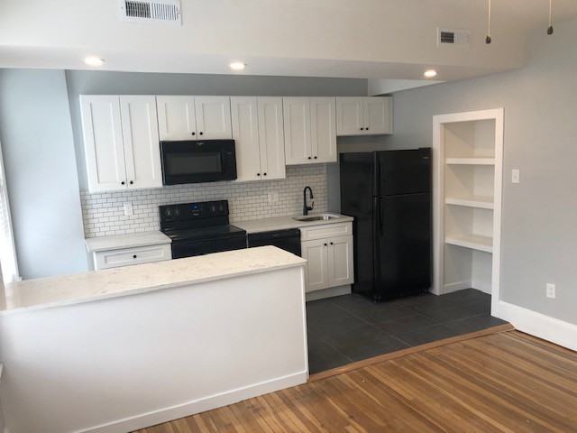 1713 Spruce Street - Photo 3 of 13
