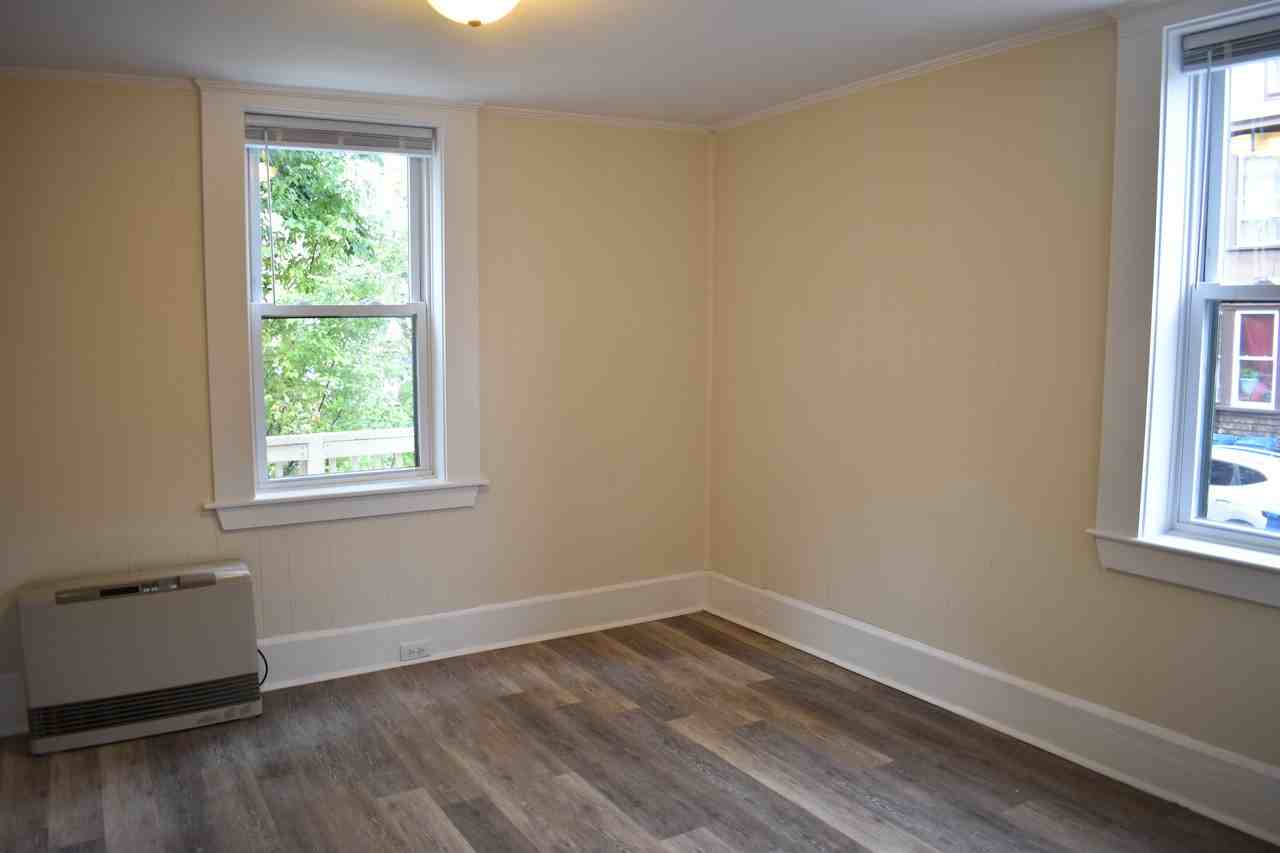186 Grant St. #1 - ALL Utilities included! - Photo 3 of 7