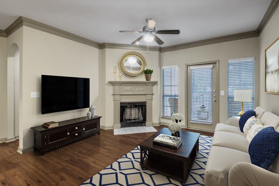 Camden Shiloh - Photo 4 of 28