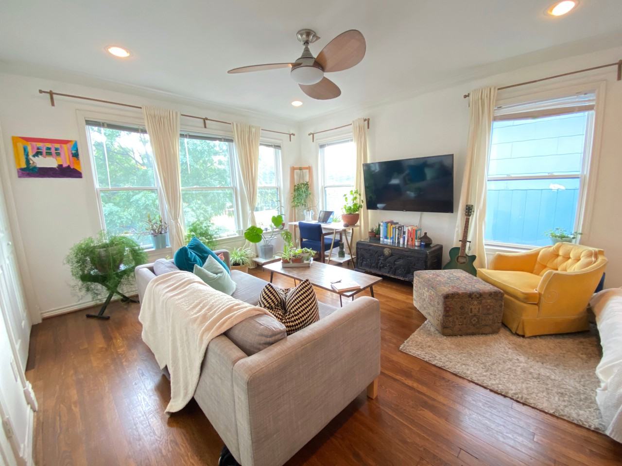 1122 Kings Hwy - Photo 2 of 9