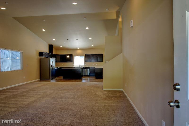 102 Alpha Ln - Photo 3 of 23