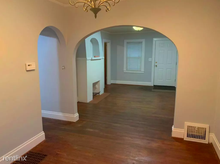 111 Longman Ln - Photo 3 of 8