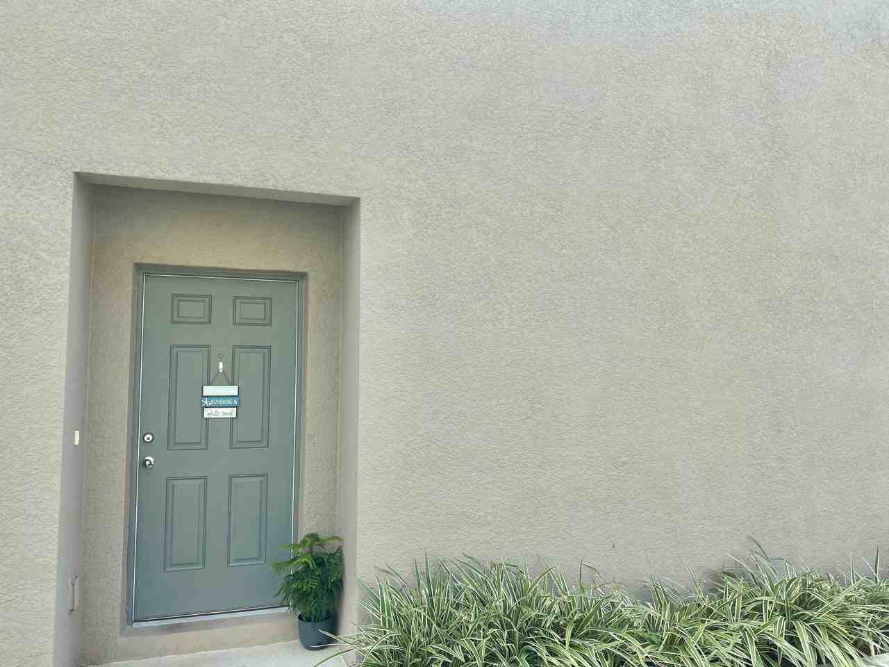 9035 Carlotta Way - Photo 6 of 17