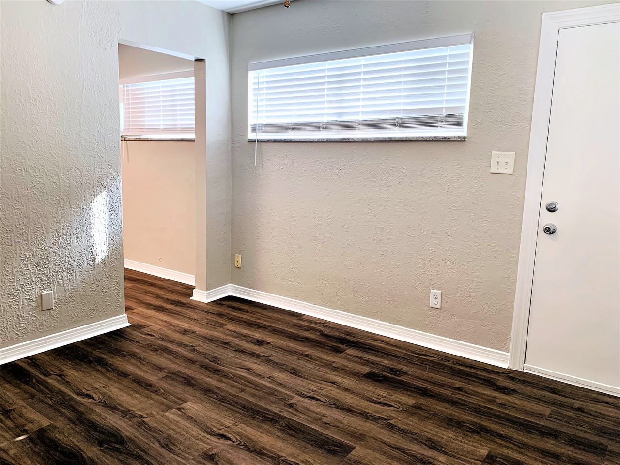 3805 W Leona St #2 - Photo 6 of 10
