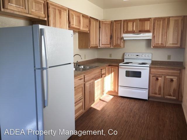 712 South 1st West - Photo 2 of 5