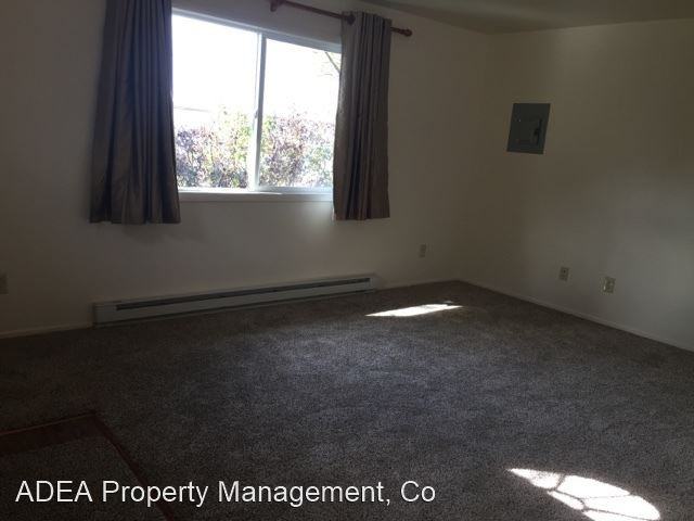 712 South 1st West - Photo 3 of 5