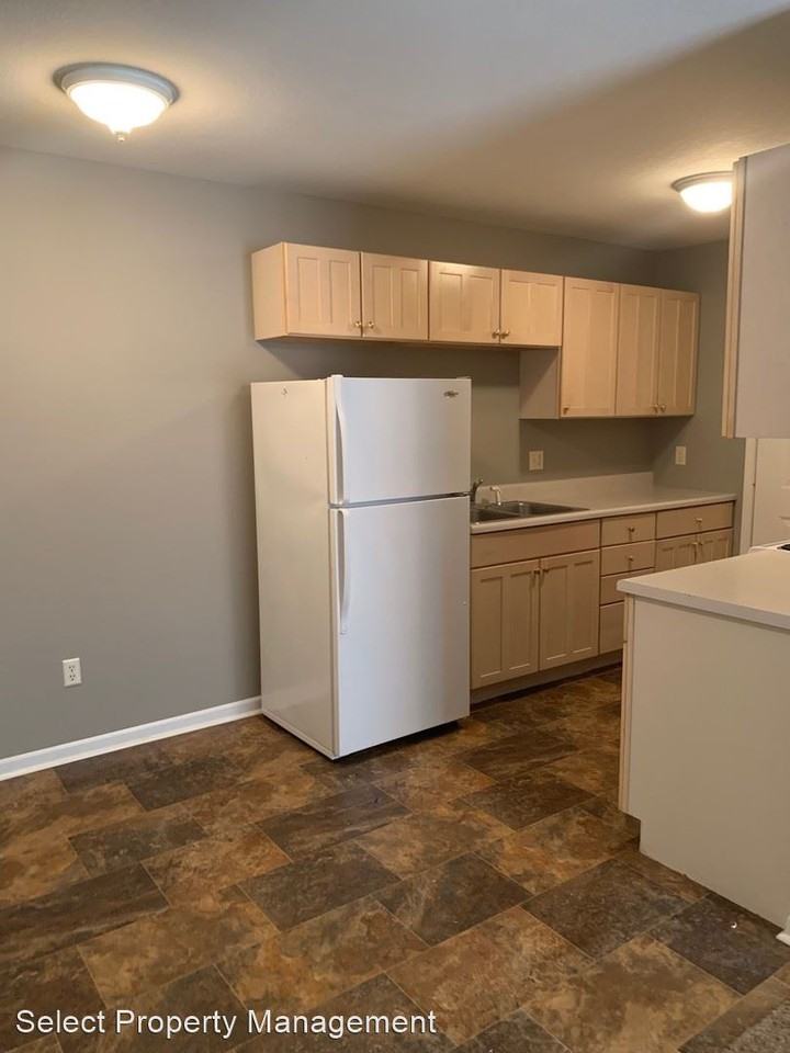 2414 Alma Ave - Photo 3 of 9