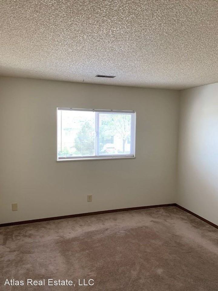 6940 Peyote Way - Photo 2 of 9