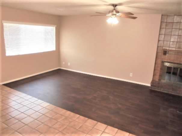 17827 N 35th Ave - Photo 3 of 10