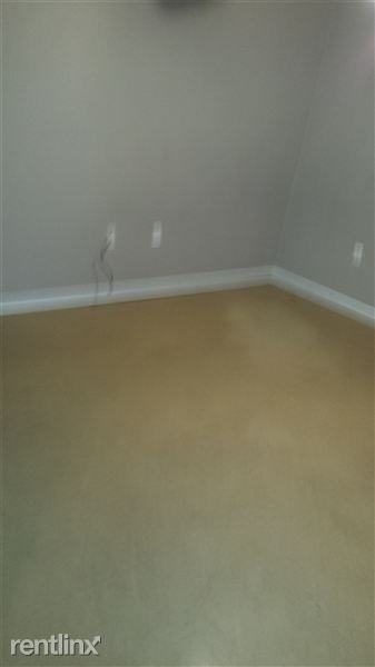 206 Lincoln St - Photo 3 of 8