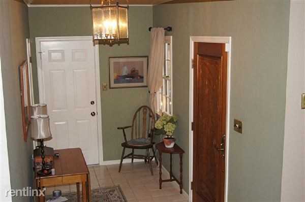 118 N Ohio Trail - Photo 2 of 10