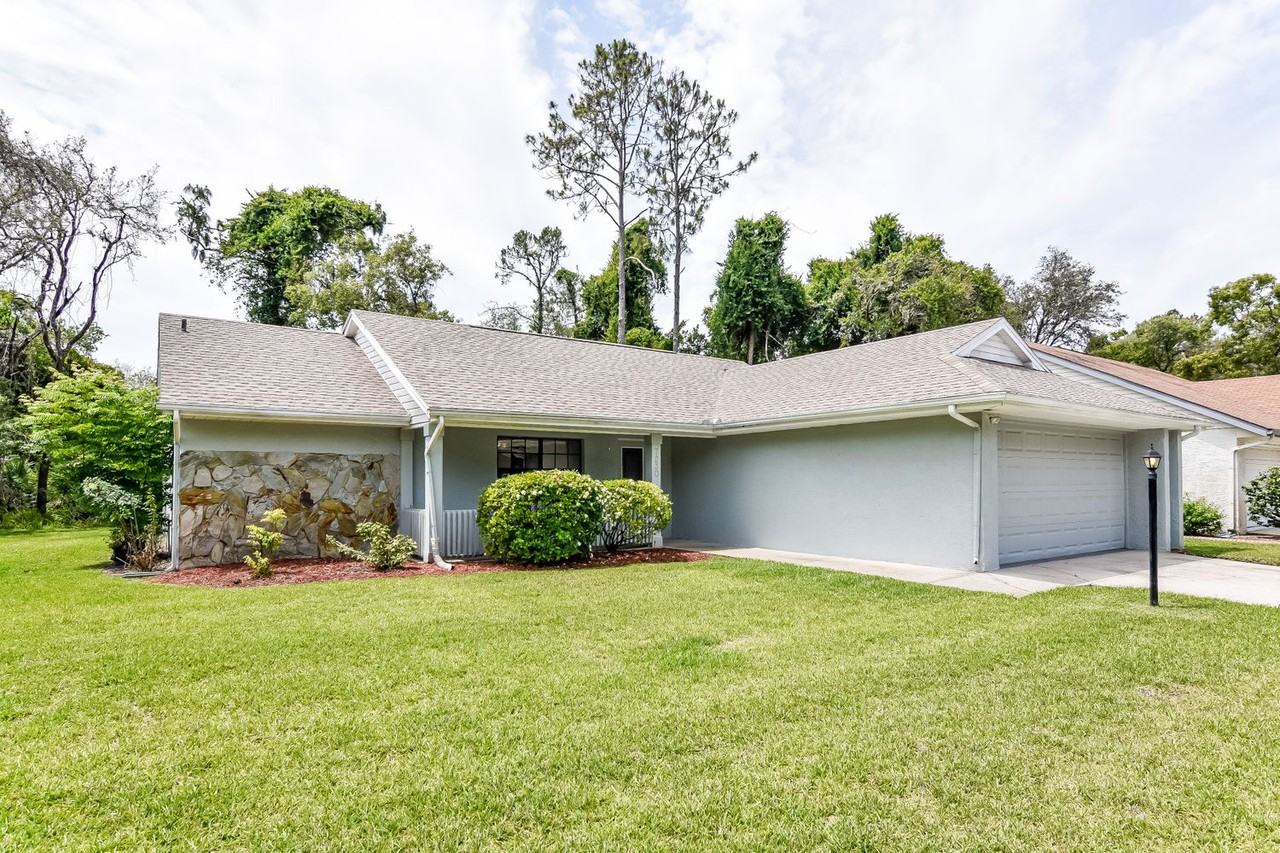 7230 Baltusrol Dr - Photo 2 of 19